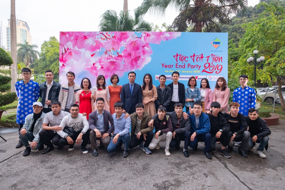 Công ty CPDV Thăng Long Logistics tổ chức tiệc tất niên 2019